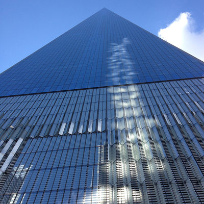 তাপ নিরোধক ইউনিটাইজড পর্দা প্রাচীর 2.5kpa বায়ু চাপ এবং UV প্রতিরোধের অন্তর্ভুক্ত